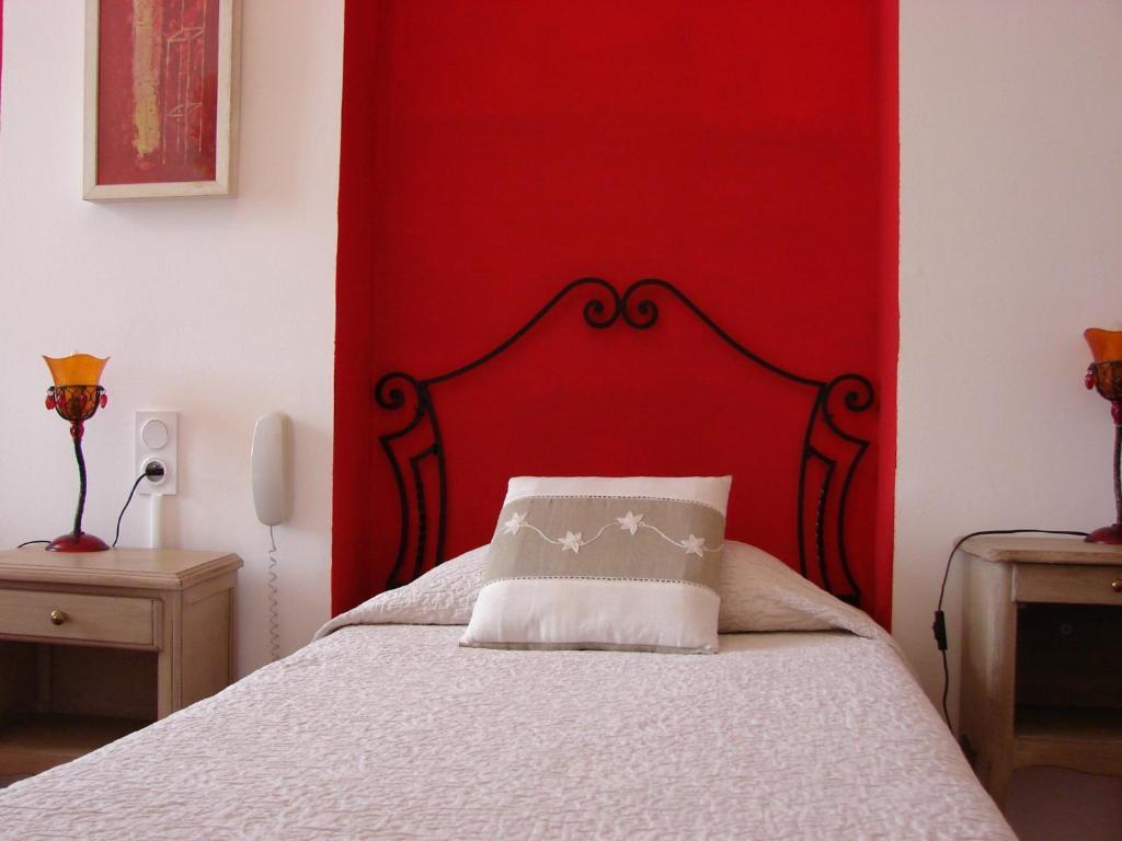 Hotel Le Siecle Mazan Room photo